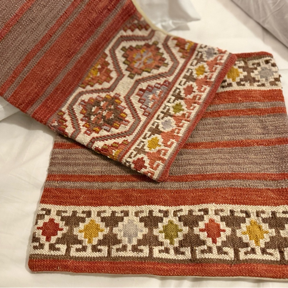 Pottery Barn Vintage Wool Nanda Kilim Pillow Cover, 18”